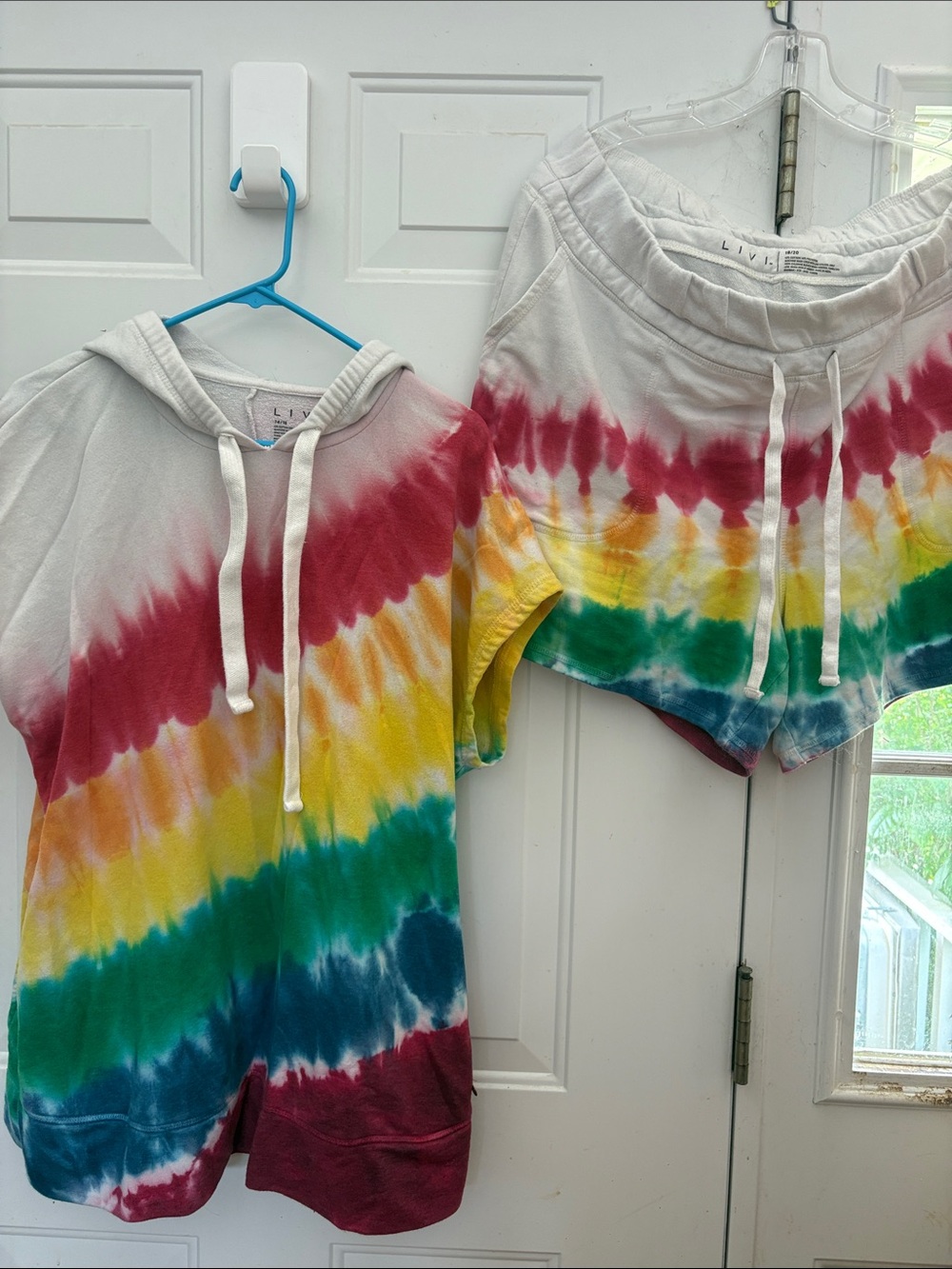 Livi for Lane Bryant Rainbow  Tie-Dye Hoodie & Shorts Red, Yellow, Green, Blue